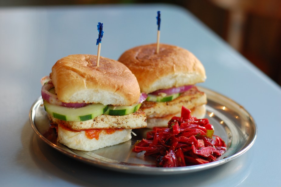 Chatpatta-Paneer-Sandwich1